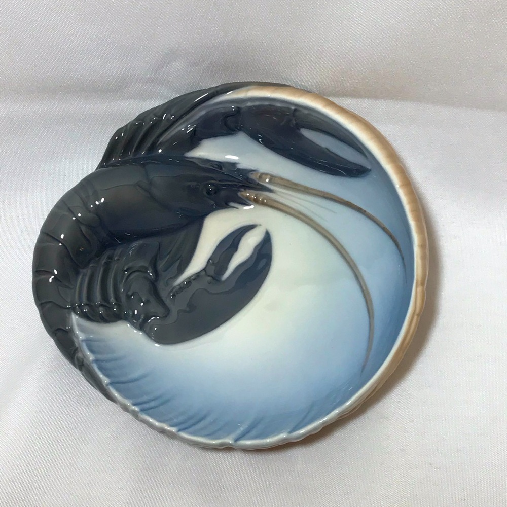 Vintage 1920s Danish Royal Copenhagen Porcelain Lobster Bowl #3498